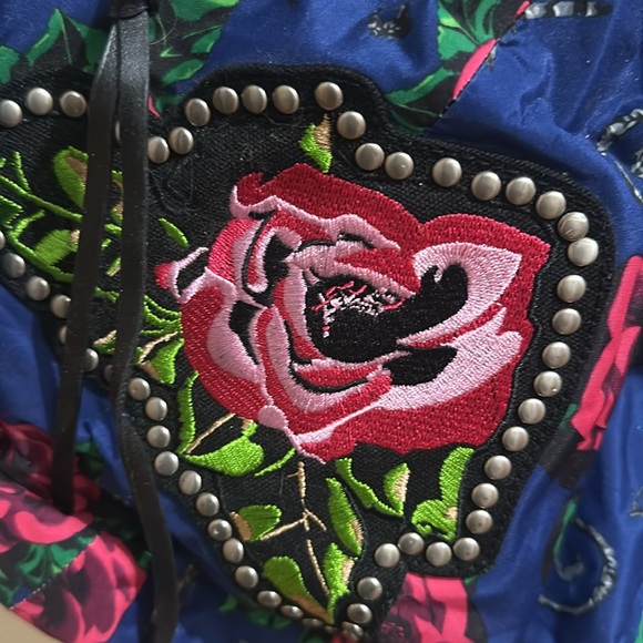 Betsy Johnson large shoulder bag - Picture 2 of 4